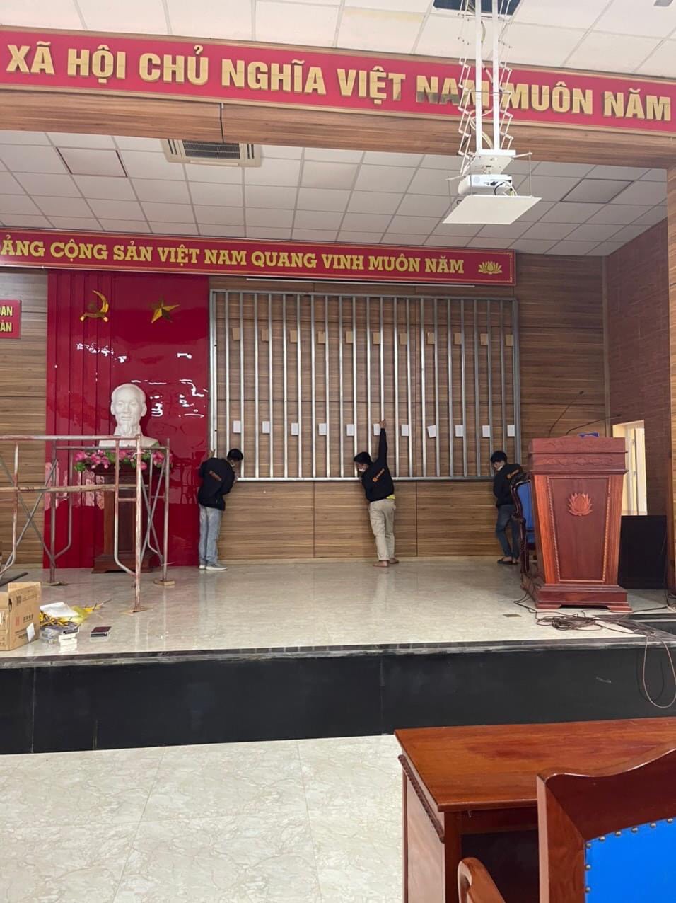 quy tình lắp đặt màn hình led