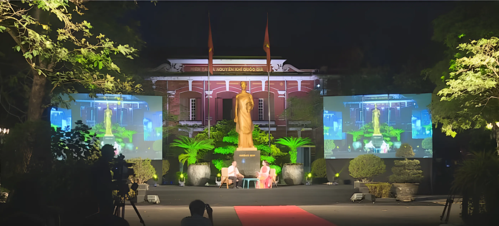 Lắp đặt <yoastmark class=